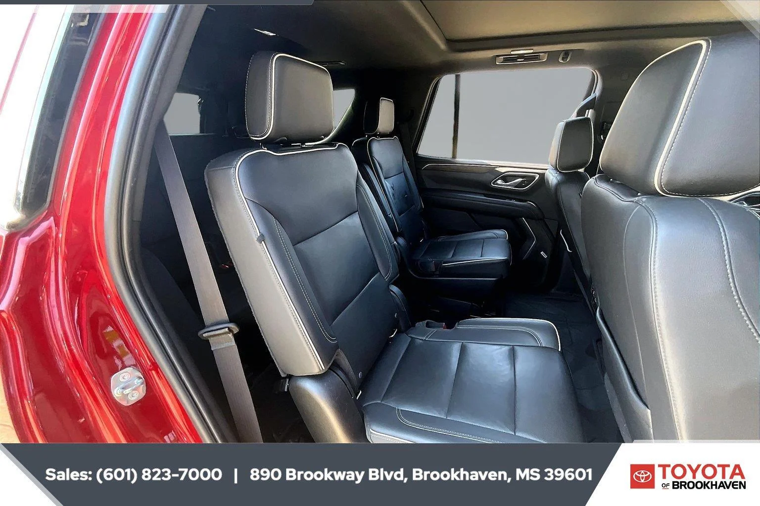 Used 2021 Cherry Red Tintcoat Chevrolet Premier image 20