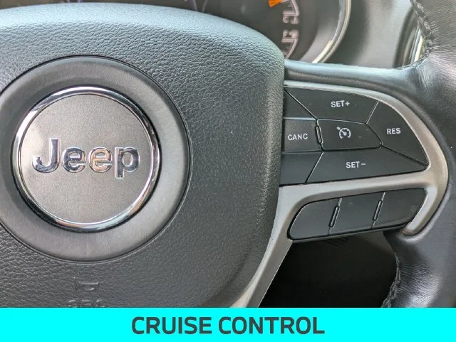 Used 2021 Red Jeep Laredo X image 20