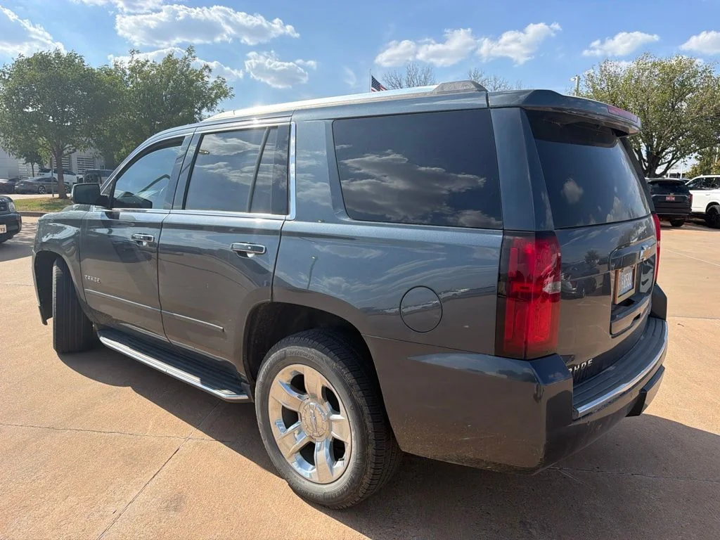 Used 2020 Gray Chevrolet Premier image 2