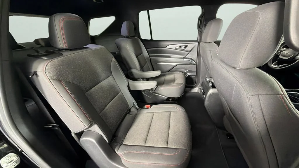 2024 Chevrolet Traverse Z71 - Photo 31