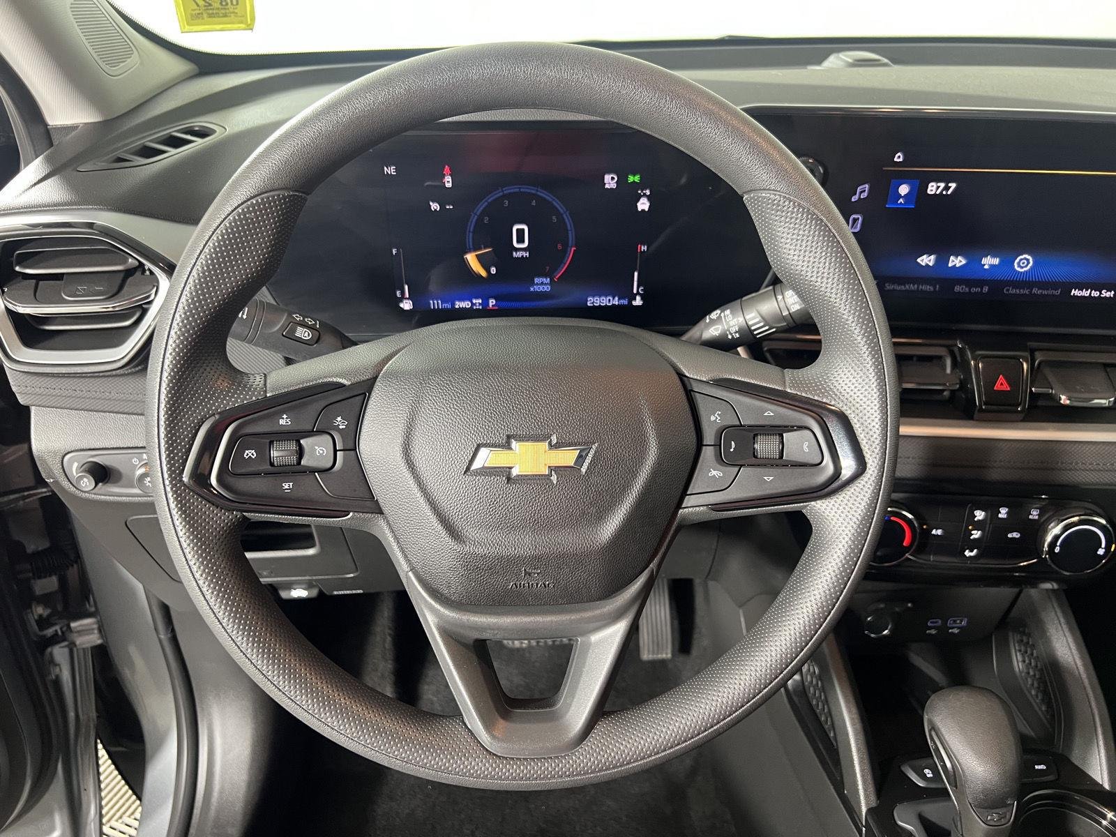Used 2024 Sterling Gray Metallic Chevrolet LT image 31