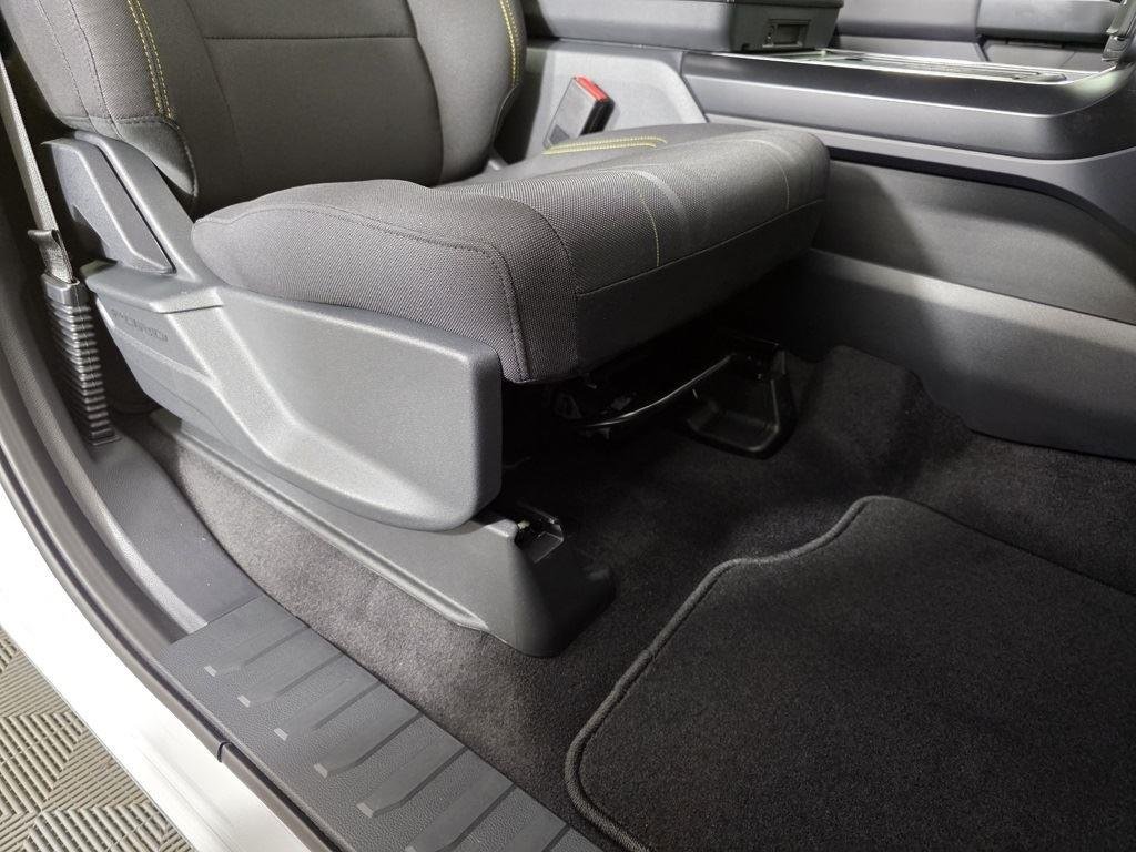 2025 Ford F-150 STX - Photo 26