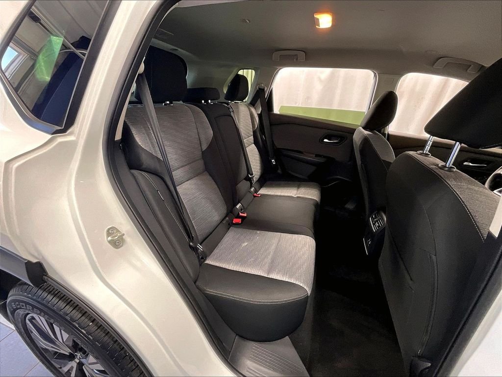 Used 2023 White Nissan SV image 16