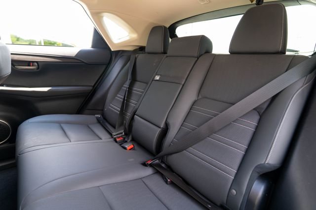2020 Lexus NX 300 - Photo 32