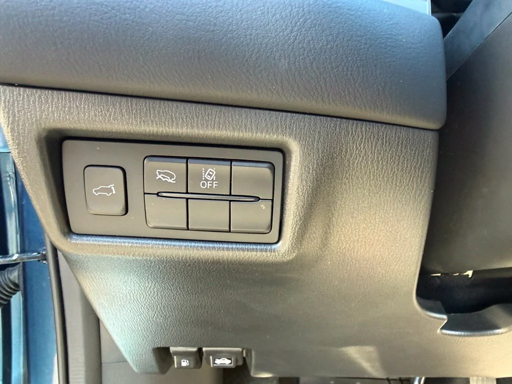 Used 2021 Eternal Blue Mica Mazda Touring Preferred SV Package image 18