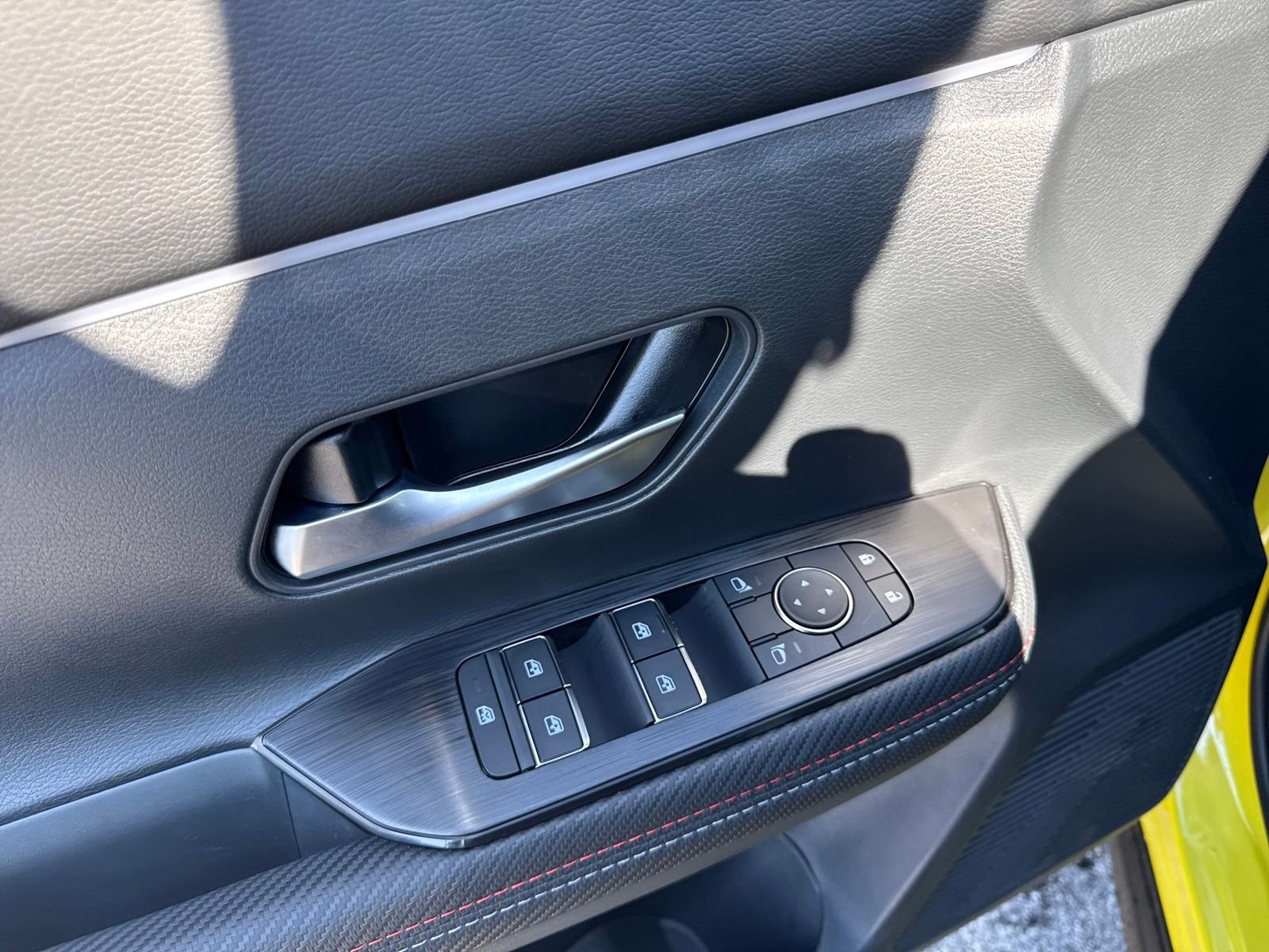 New 2026 Nissan Kicks SR 4D Sport Utility