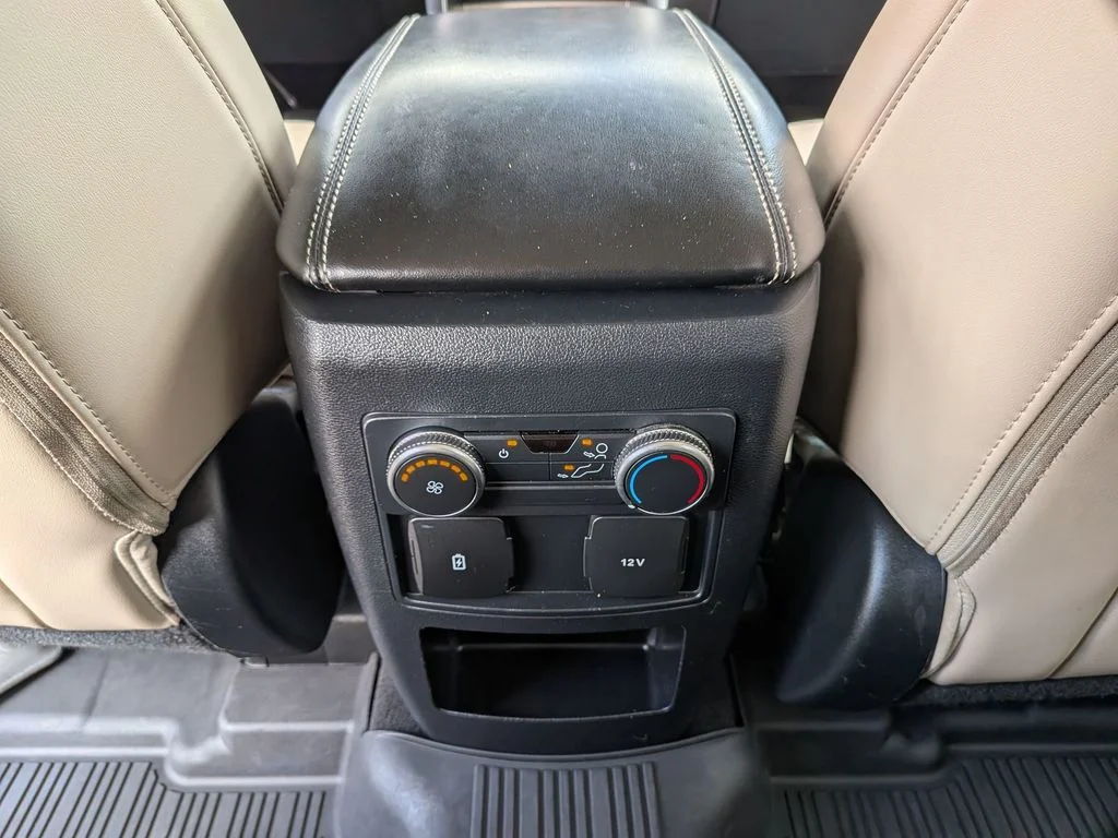 Used 2021 Gray Ford XLT image 35
