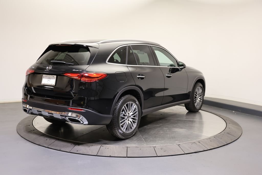 Used 2026 Black Mercedes-Benz GLC 300 image 7