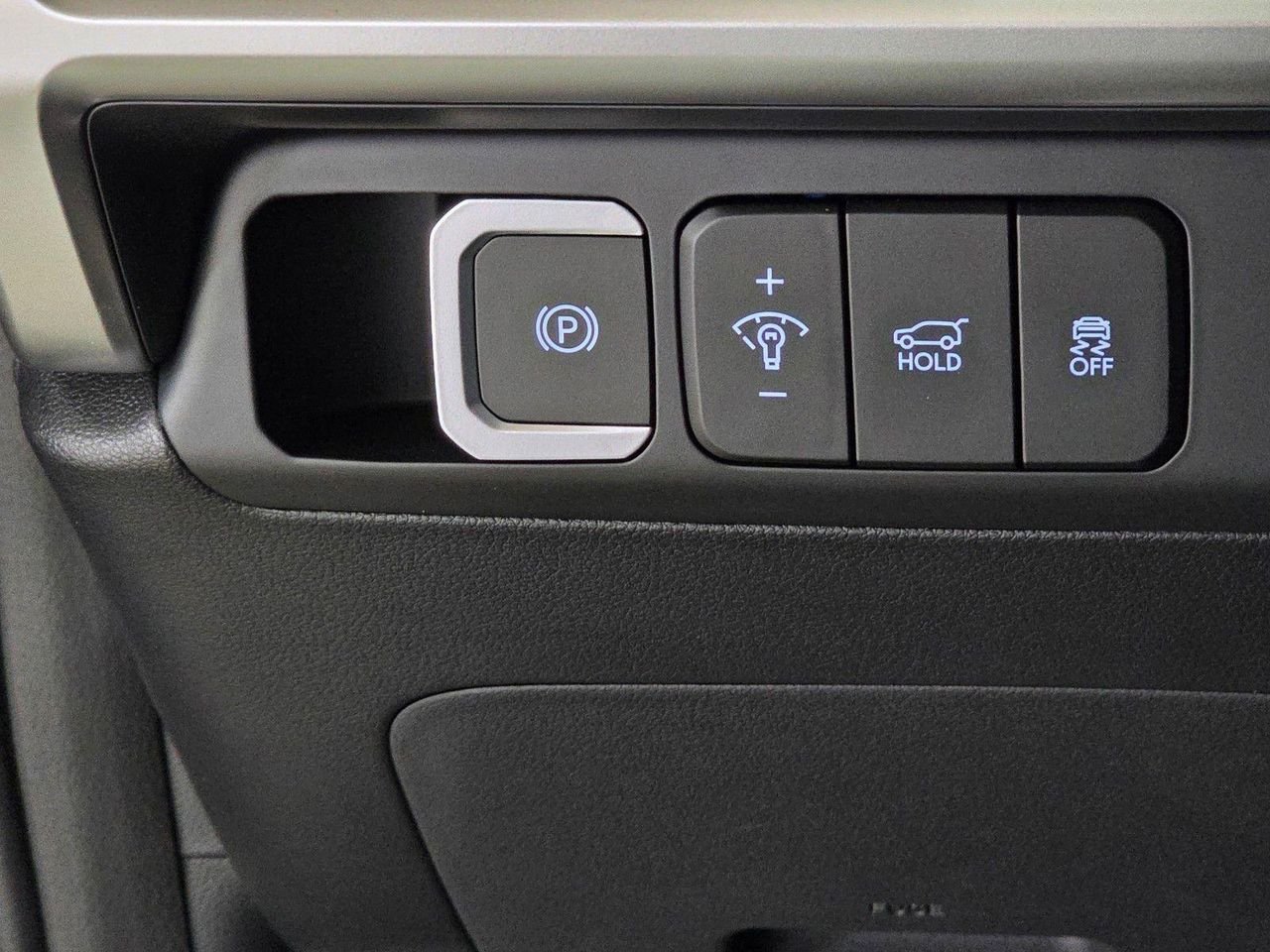 New 2026 Hampton Gray Hyundai SEL FWD image 33