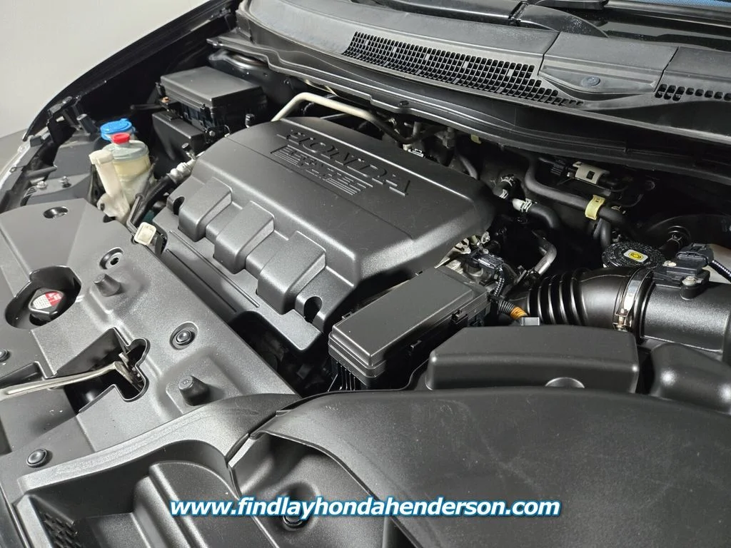 Used 2016 Crystal Black Pearl Honda SE image 24