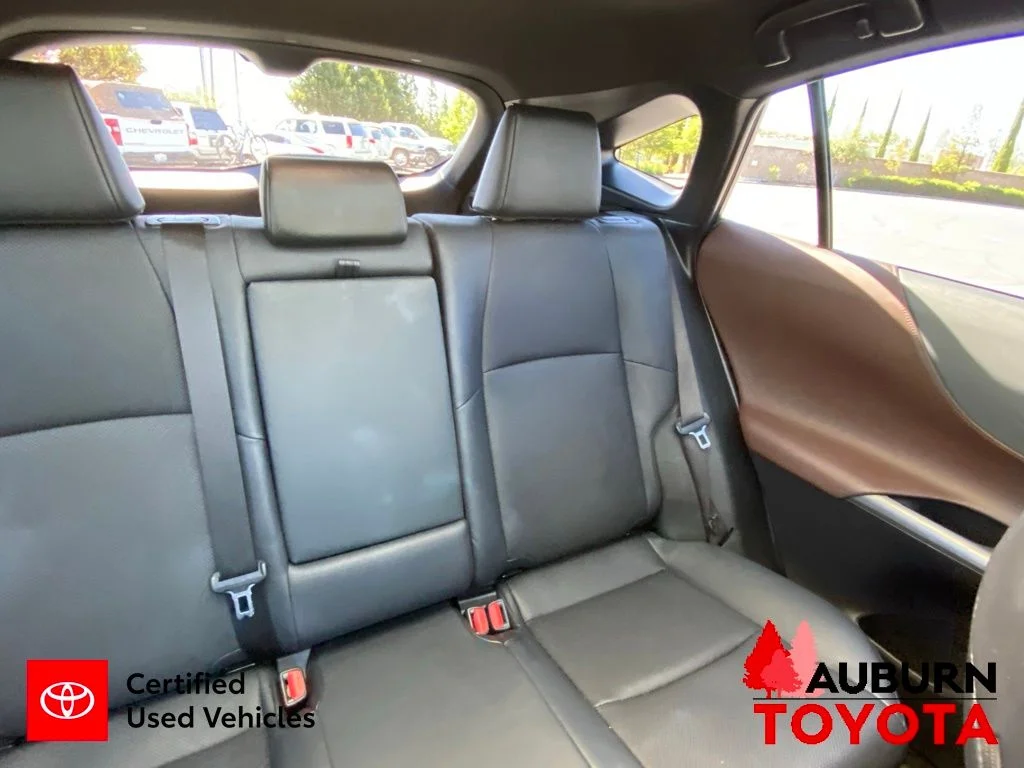 Certified Used 2021 Blizzard Pearl Toyota Limited image 23