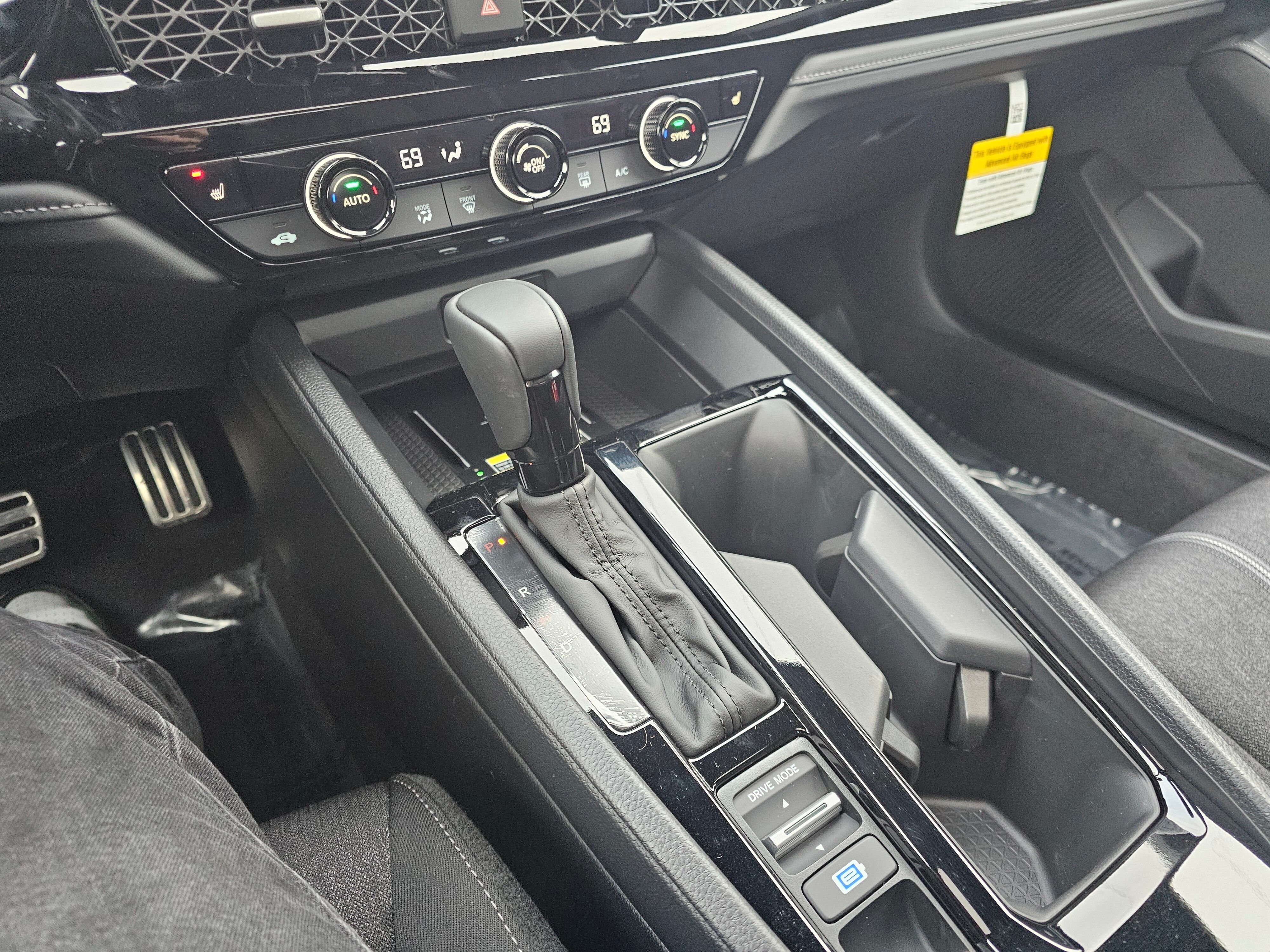 2025 Honda Accord Hybrid Sport - Photo 22