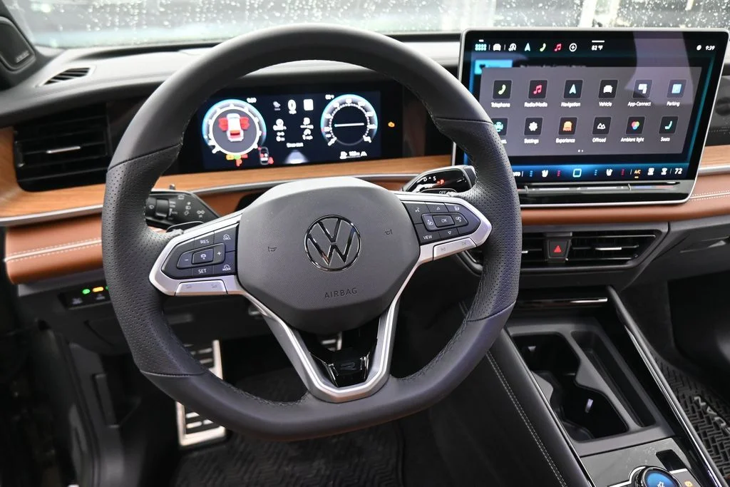 New 2026 Green Volkswagen SEL R-Line Turbo image 38
