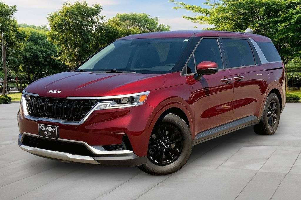 Used 2022 Red Kia LXS image 1