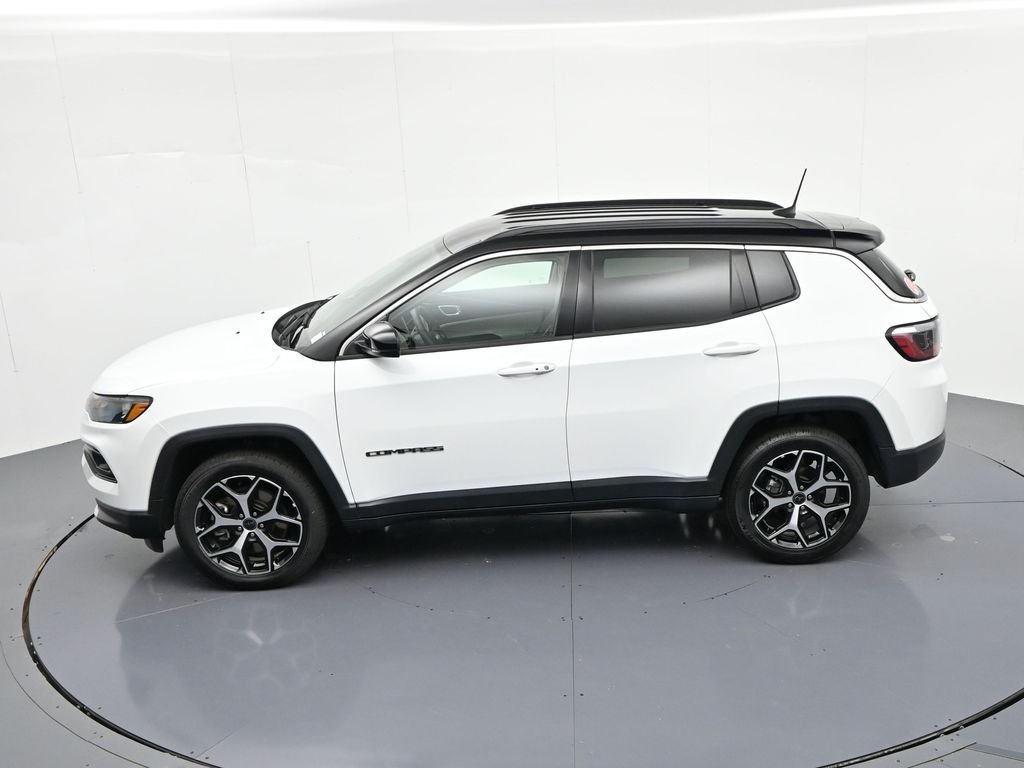 2025 Jeep Compass Limited - Photo 17