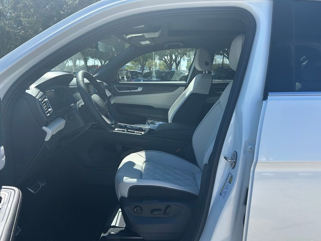 2026 Volkswagen Atlas Cross Sport SEL Premium R-LINE - Photo 9