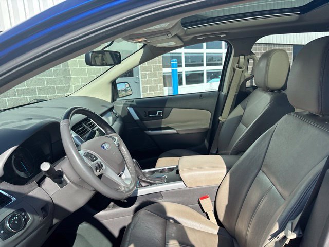 Used 2014 Blue Ford SEL image 13