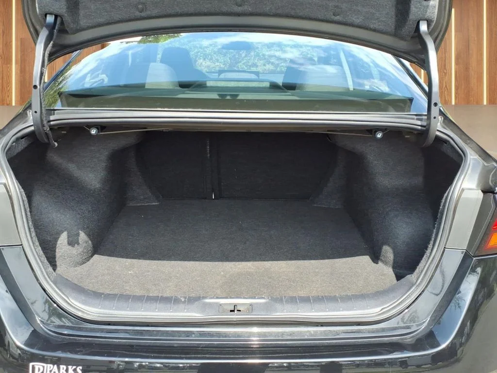 Used 2025 Black Nissan 2.5 SV image 34