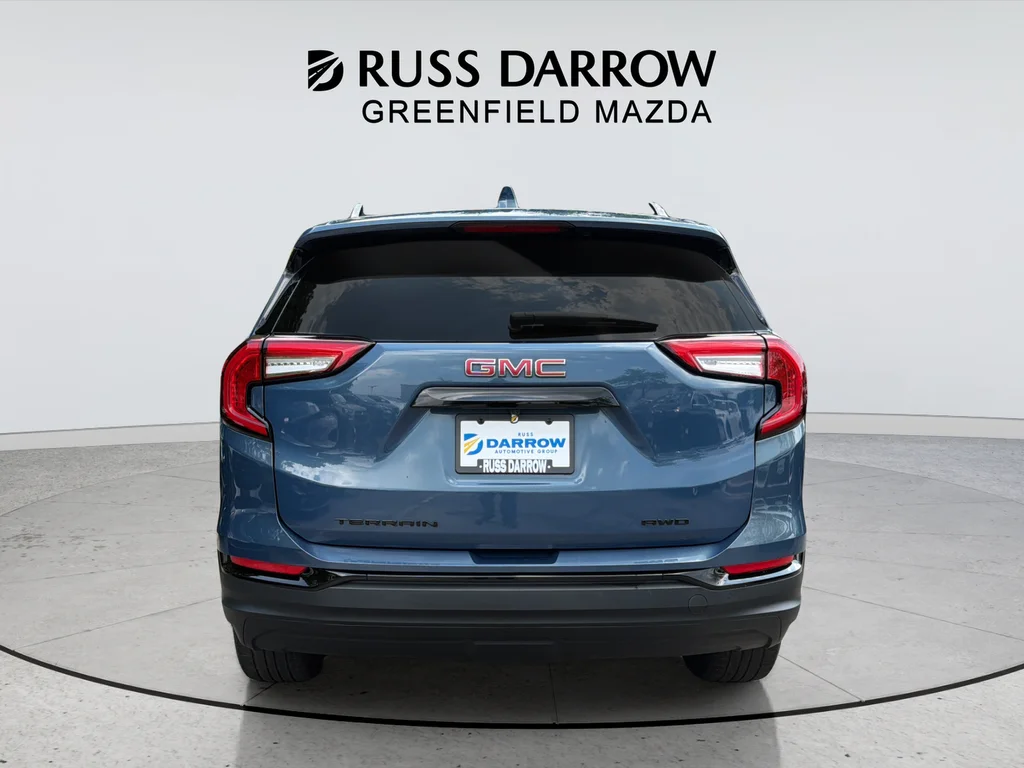 Used 2024 Blue GMC SLE image 4