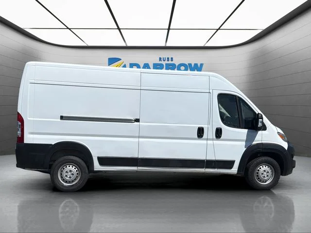 Used 2025 White Ram High Roof image 6