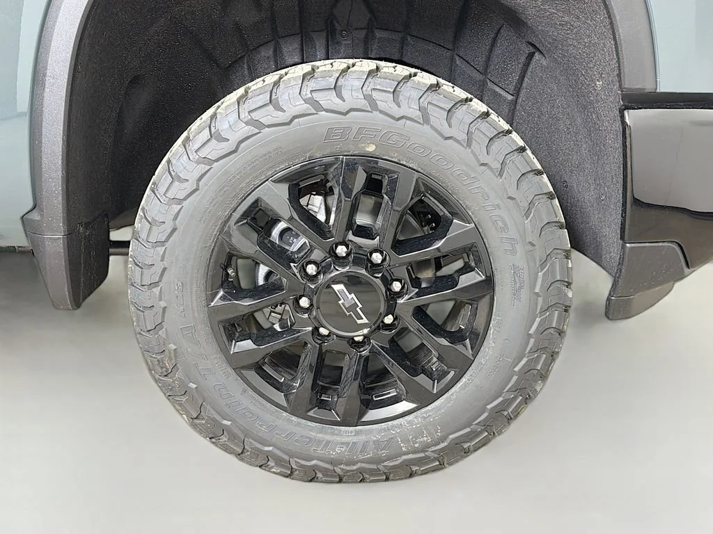 New 2026 Cypress Gray Chevrolet LT image 26