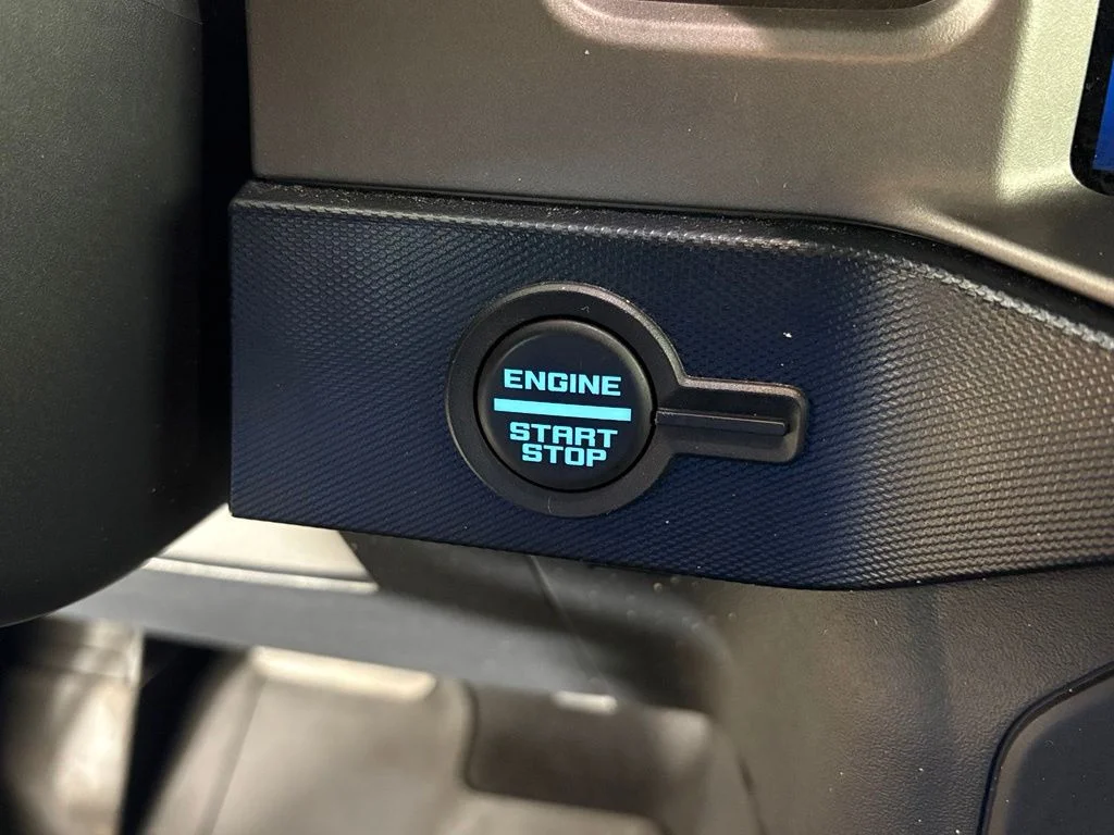 Used 2022 White Ford Outer Banks image 26