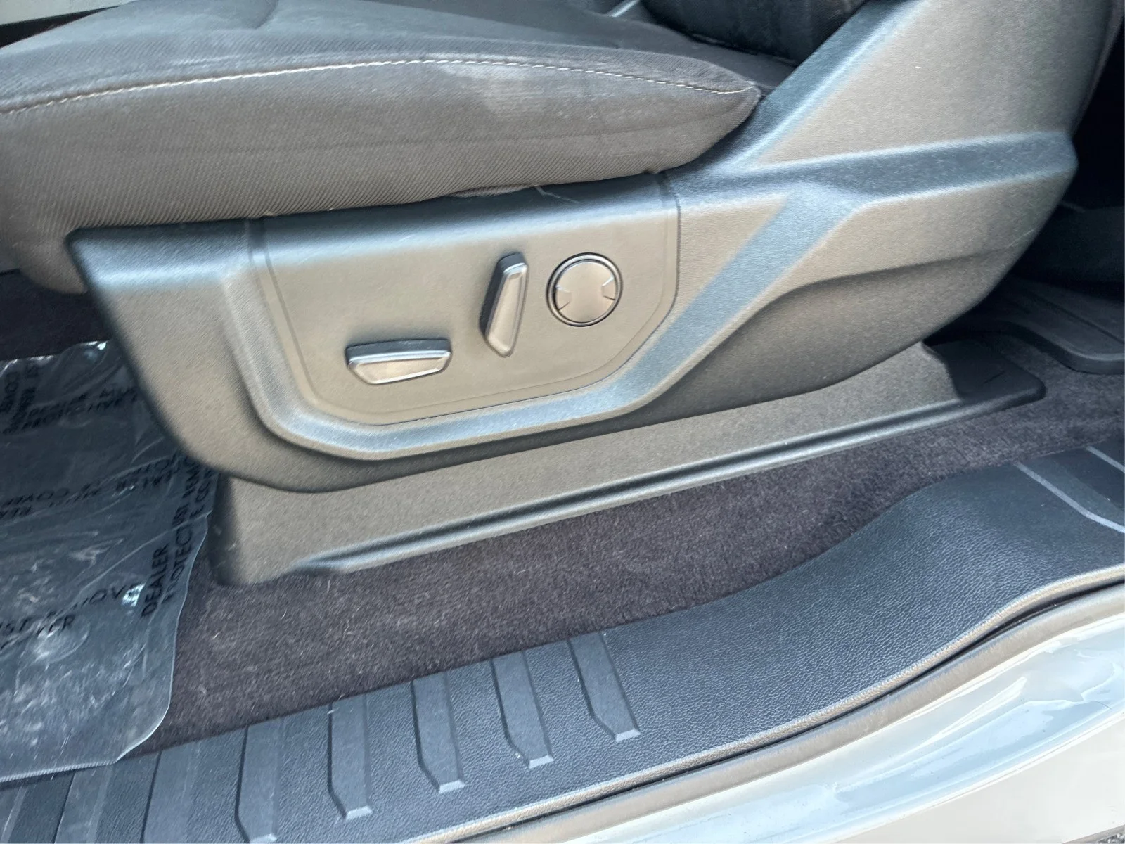Used 2020 White Ford XLT image 17