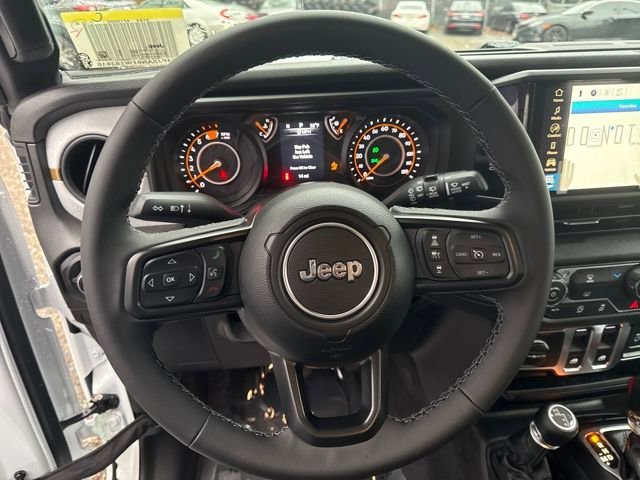 New 2026 Bright White Clear-Coat Exterior Paint Jeep Sport S image 18
