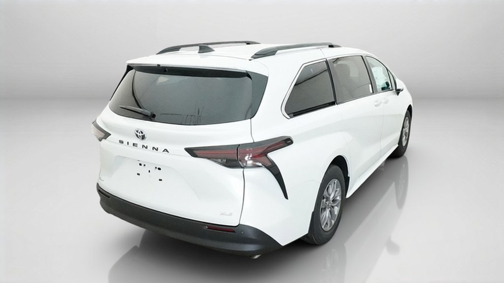 New 2026 Wind Chill Pearl Toyota XLE image 39