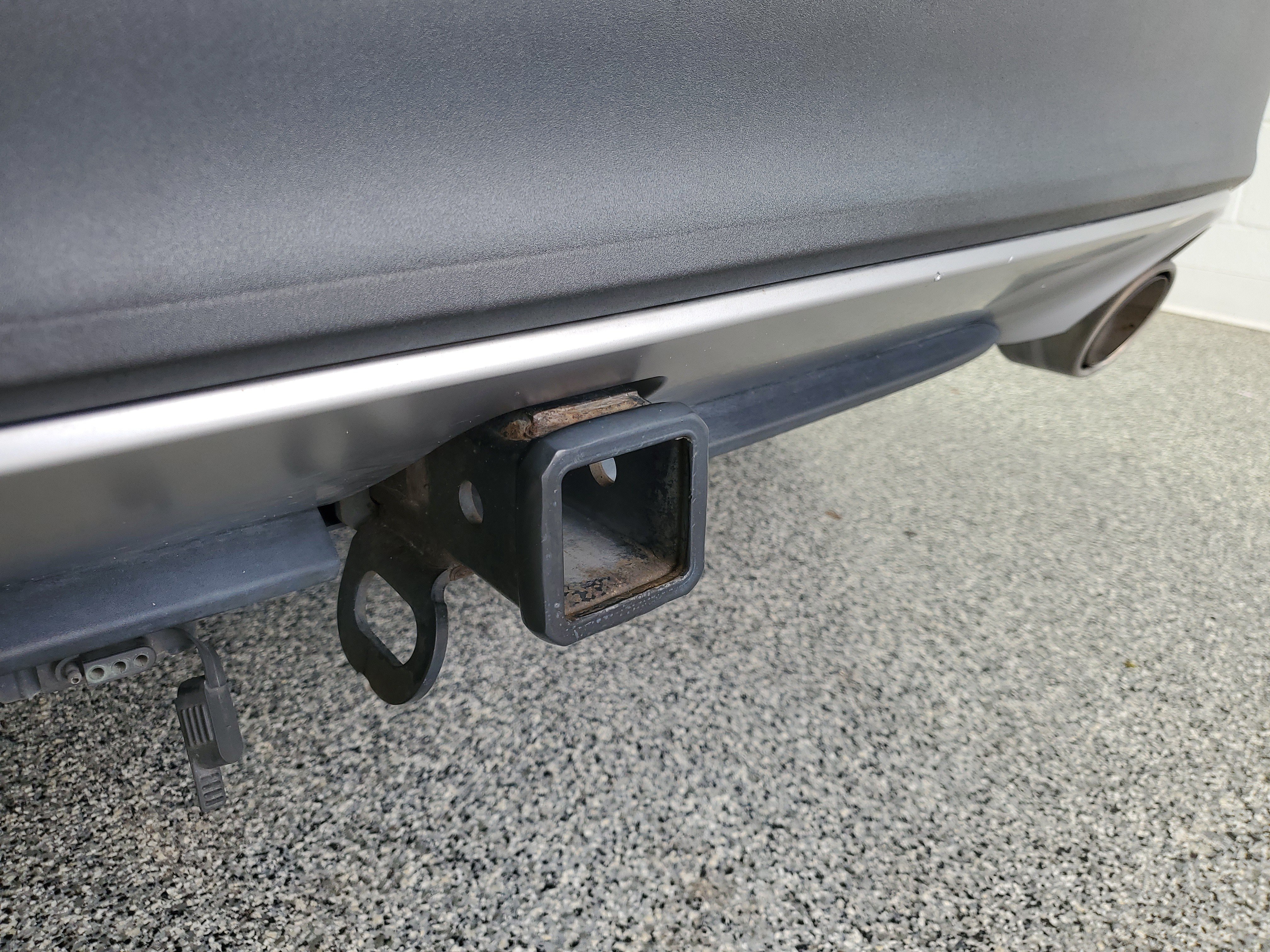 Used 2015 Magnetic Metallic Ford Titanium image 9