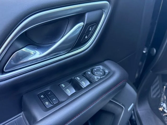 Used 2021 Black Chevrolet RST image 18