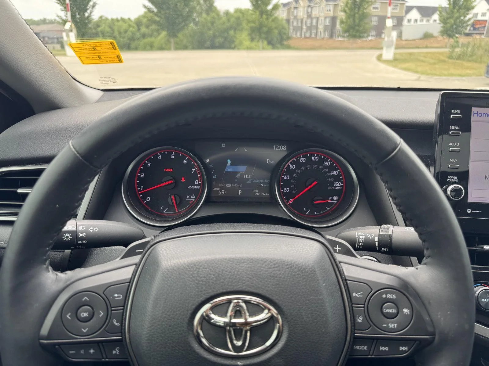 Used 2023 Wind Chill Pearl Toyota XSE image 4