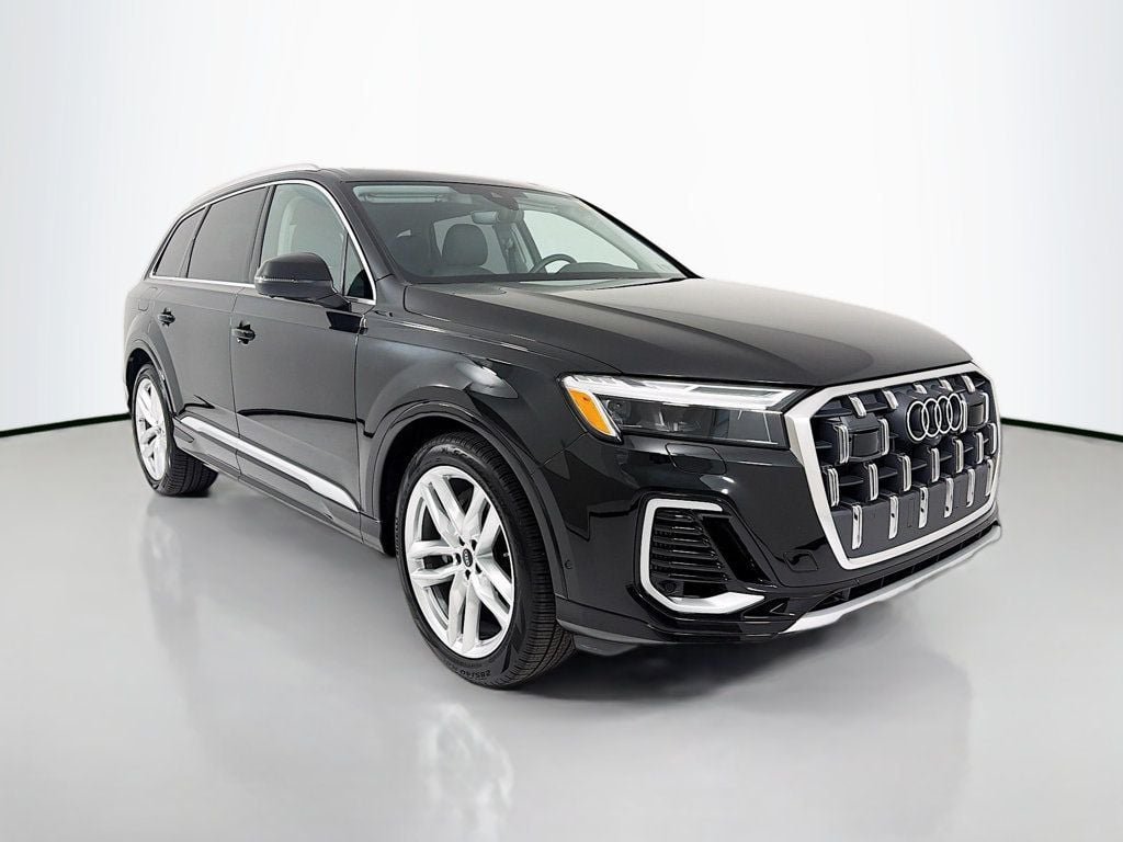 2025 Audi Q7 55 Premium Plus quattro Tiptronic's photo