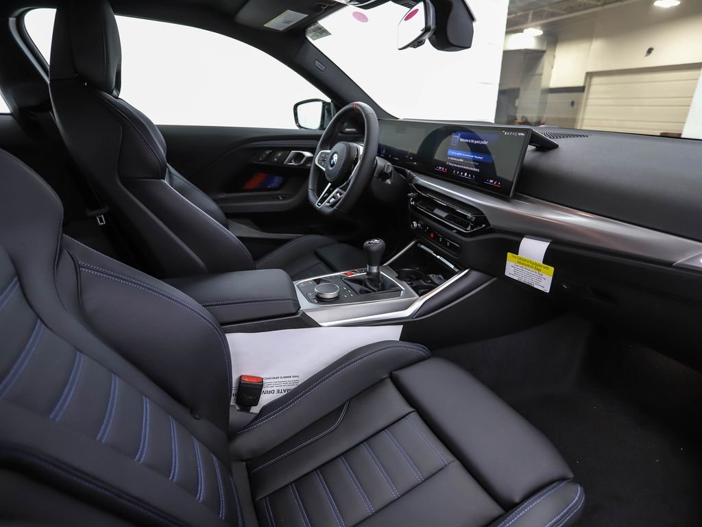 New 2026 Frozen Pure Grey Metallic BMW Base image 24