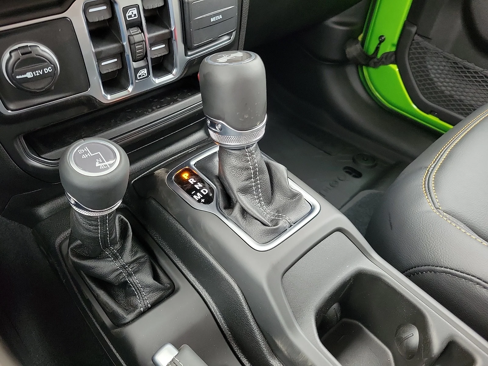 New 2026 PGE Mojito! Cle Jeep 4-DOOR SAHARA image 18