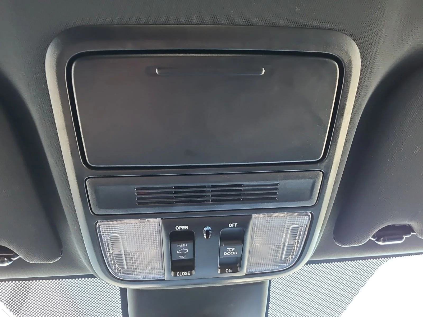Used 2025  Honda Sport-L image 47