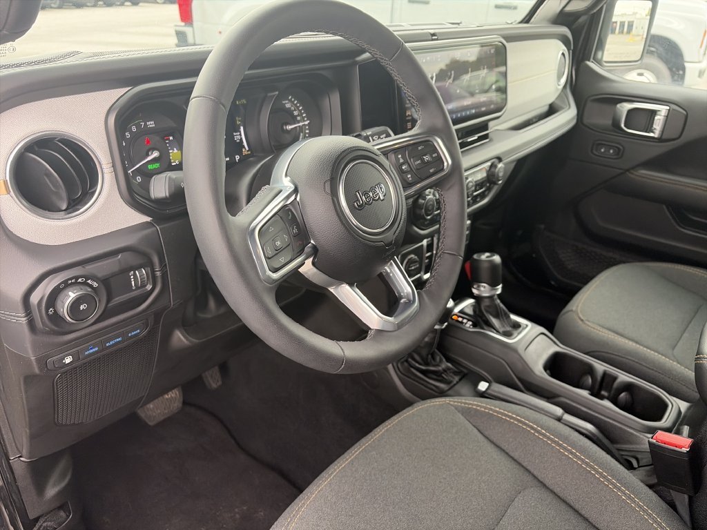 Used 2025 Black Jeep Sahara 4xe image 11