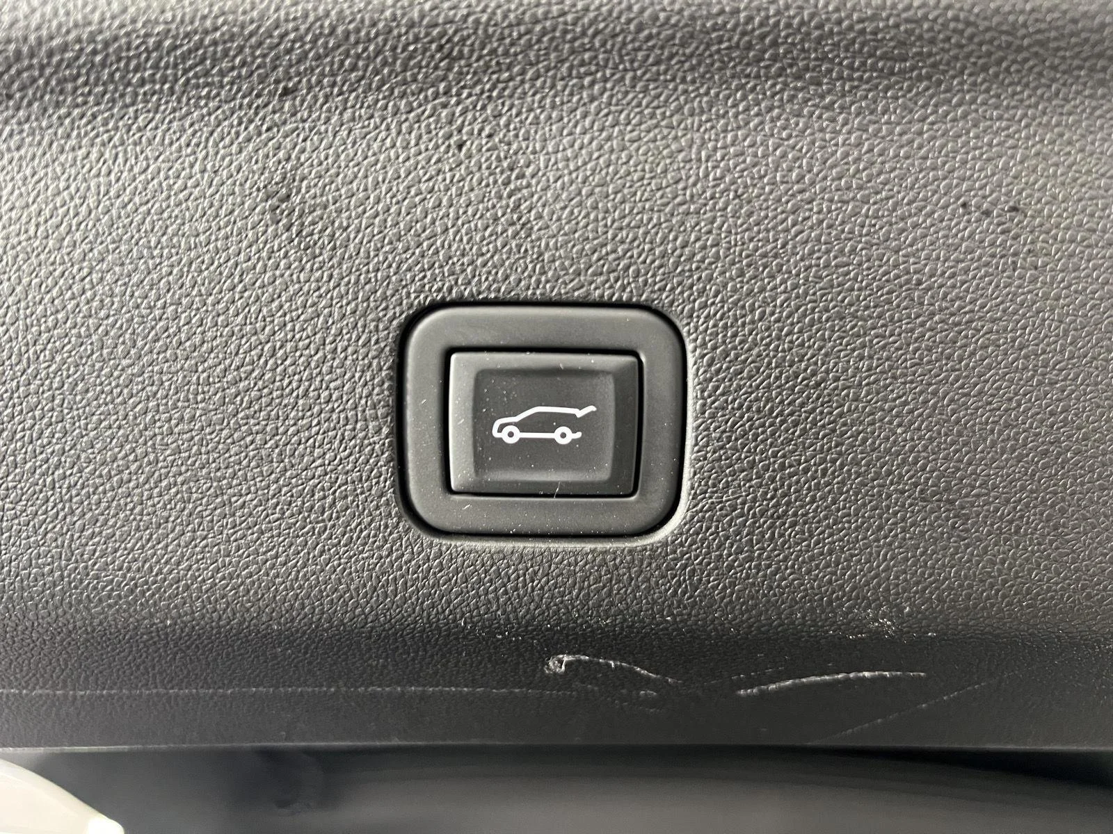 Used 2023 Summit White GMC AT4 image 25