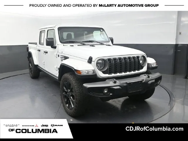 2025 Jeep Gladiator Nighthawk