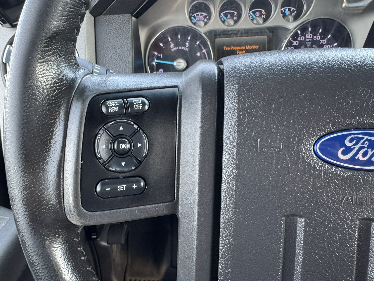 Used 2011 Gray Ford  image 31