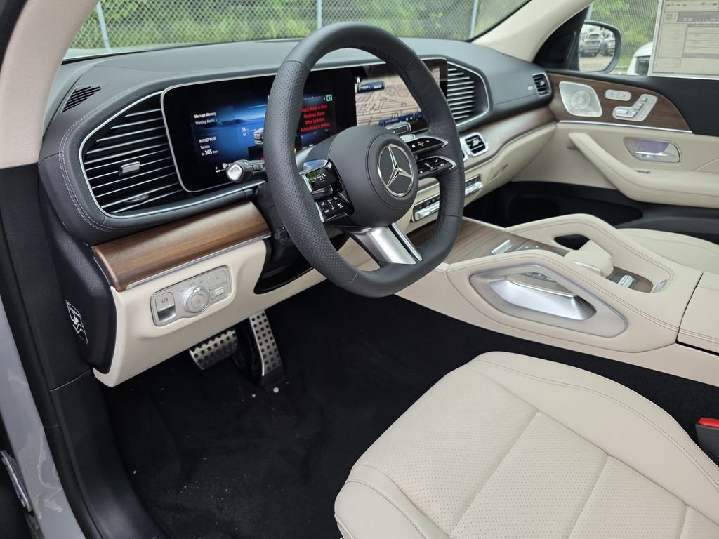 New 2026 MANUFAKTUR Alpine Grey Mercedes-Benz GLS 450 image 15