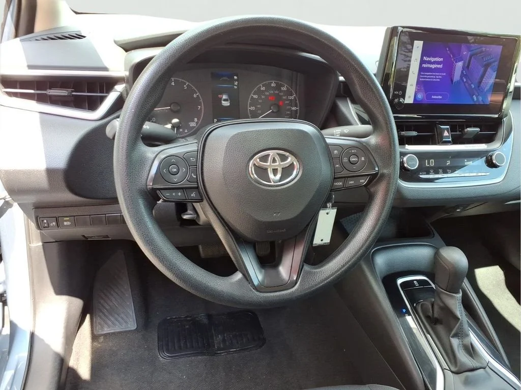 Used 2024  Toyota LE image 3
