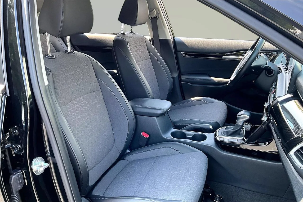 Certified Used 2025 Black Kia X-Line image 22