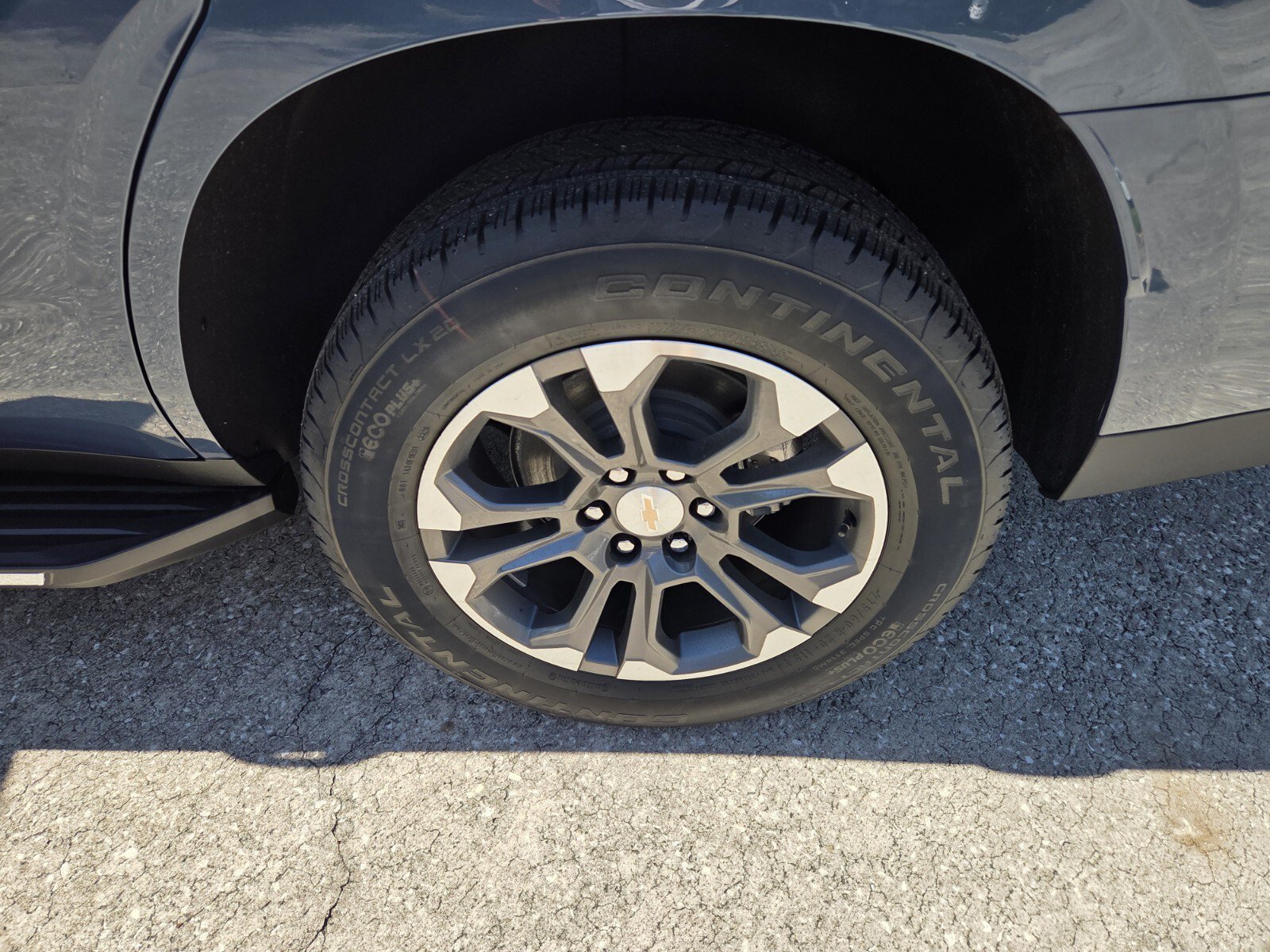 New 2026 Lakeshore Blue Metallic Chevrolet LT image 19