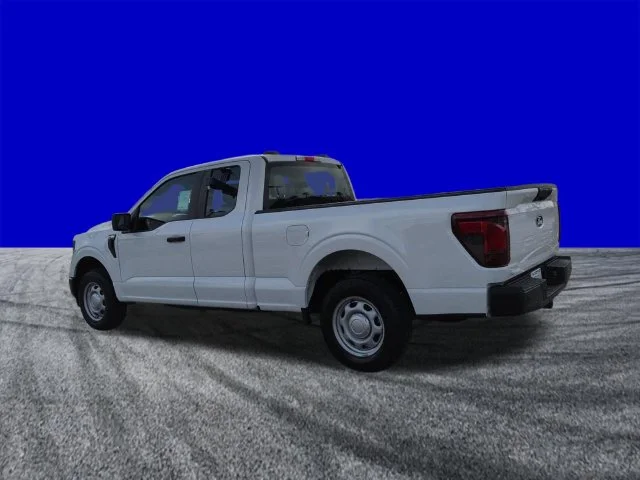 New 2026 Oxford White Ford XL image 6