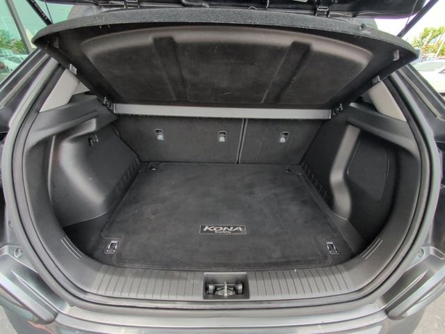 Used 2021 Gray Hyundai Ultimate image 16
