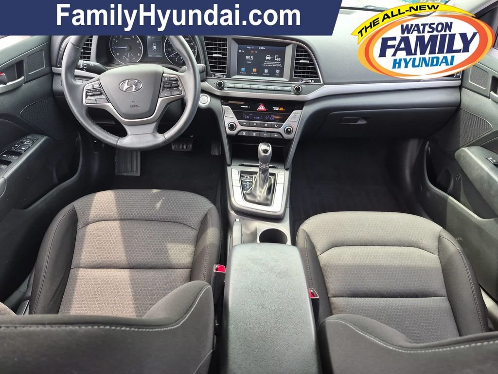 Used 2018 Silver Hyundai Value Edition image 20