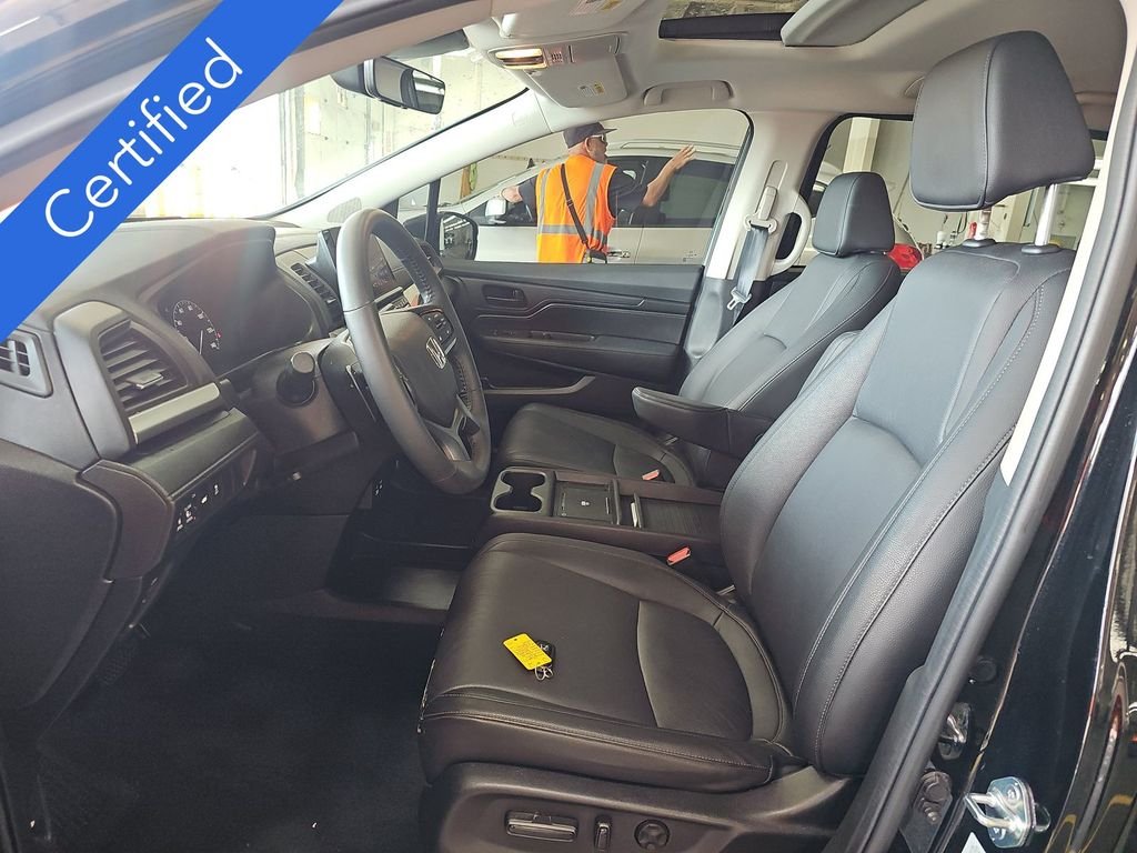 2025 Honda Odyssey EX-L - Photo 6