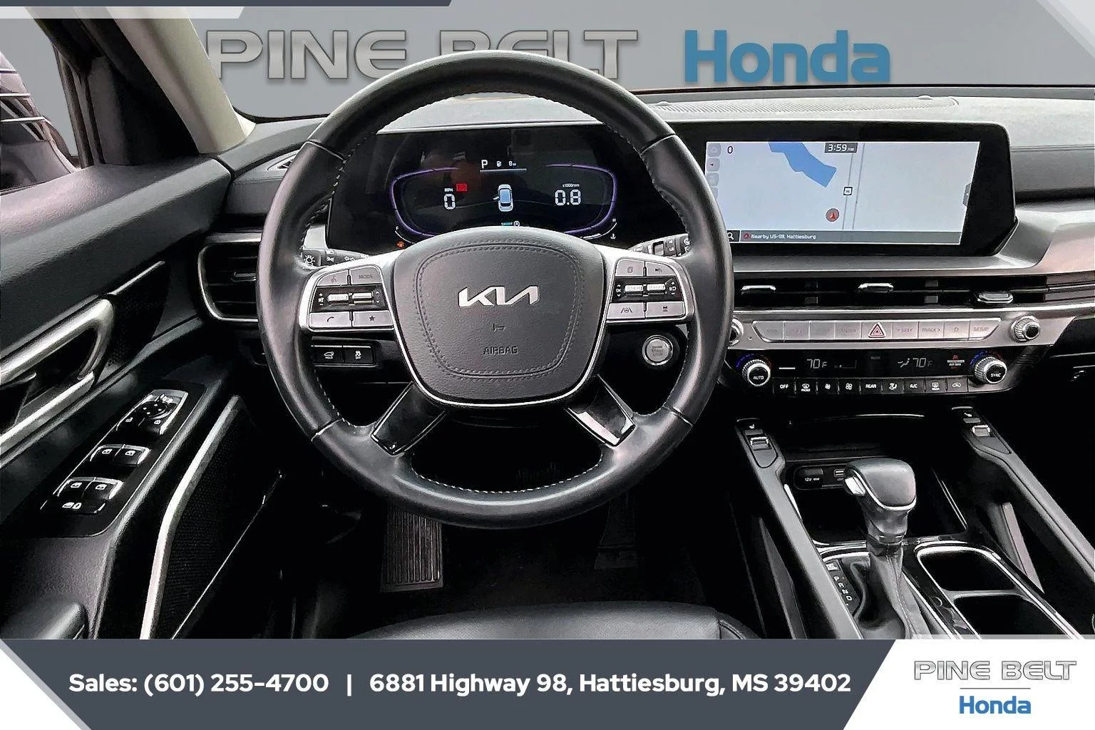 Used 2025 Ebony Black Kia S image 5