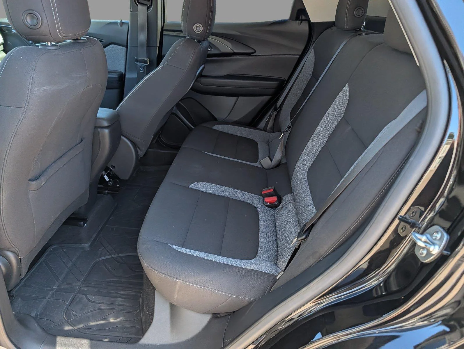 Used 2024 Mosaic Black Metallic Chevrolet LS image 32